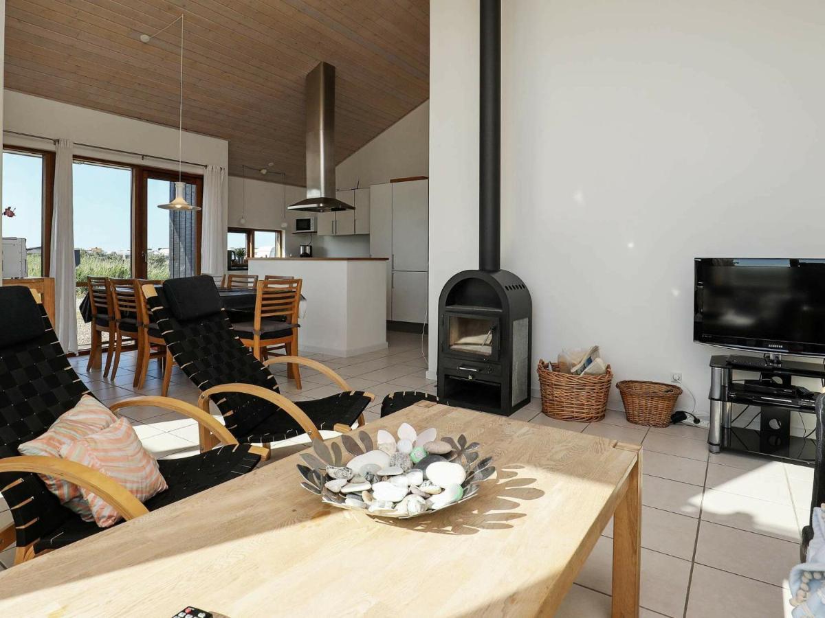 8 Person Holiday Home In Ulfborg Thorsminde Kültér fotó